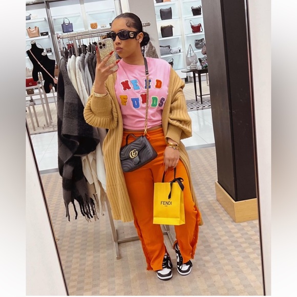 Gucci Accessories - Gucci sun glasses never worn